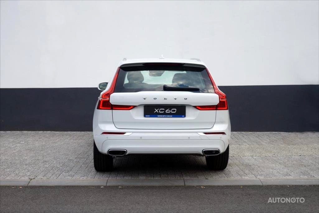 Volvo XC60, 2018 - pohled č. 6
