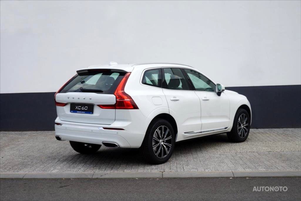 Volvo XC60, 2018 - pohled č. 7