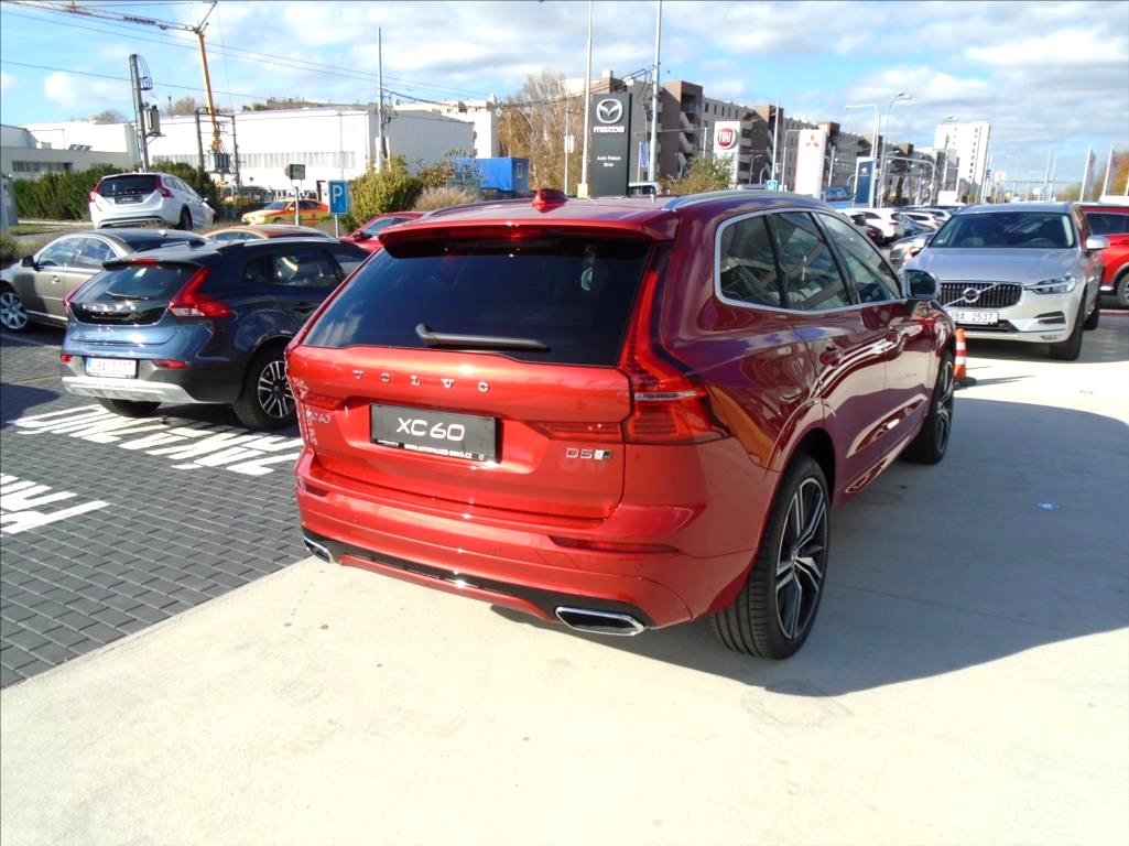 Volvo XC60, 2019 - pohled č. 2