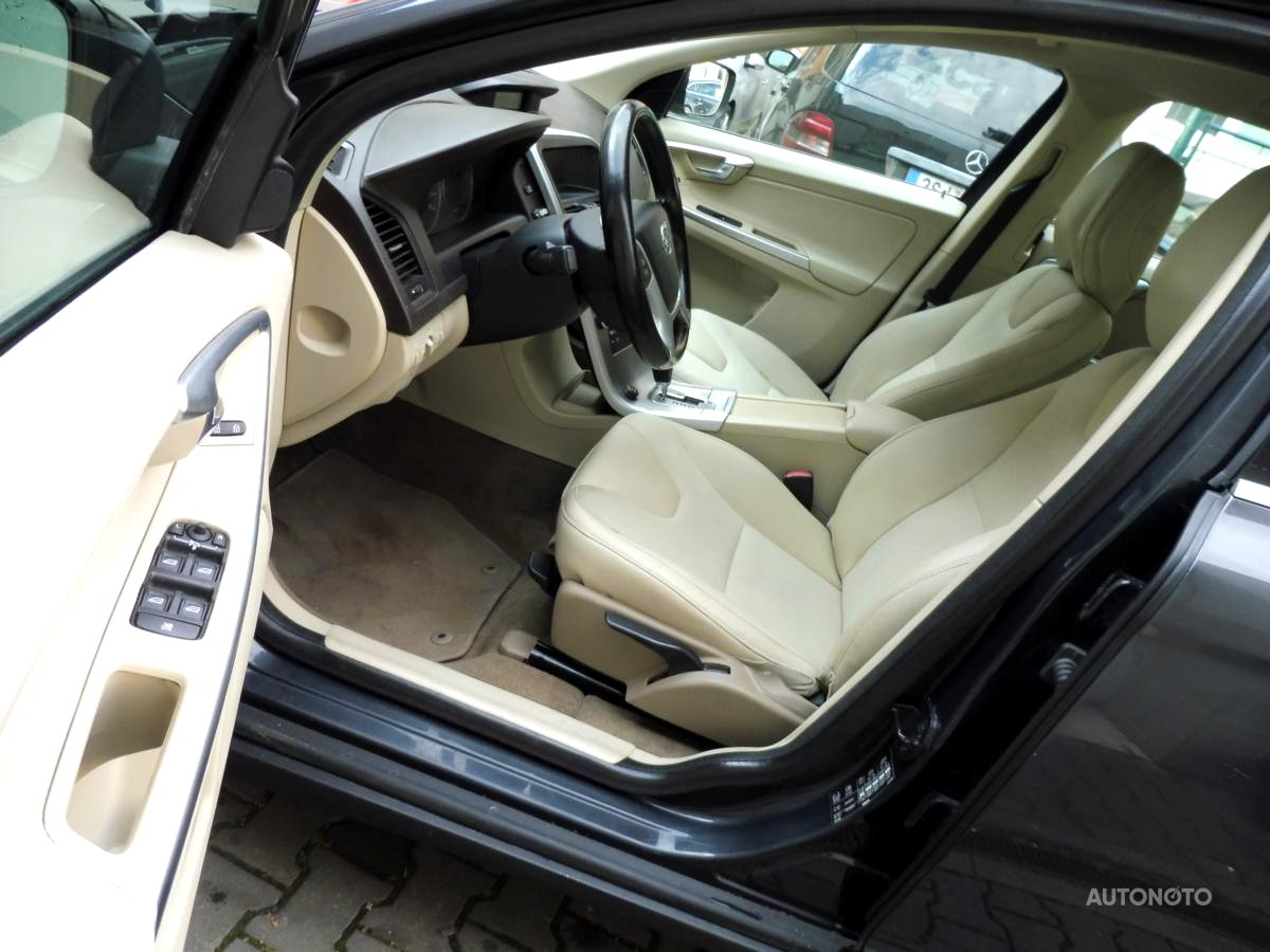 Volvo XC60, 2009 - celkový pohled