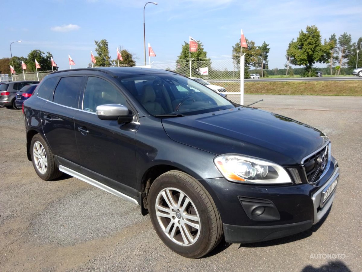 Volvo XC60, 2009 - celkový pohled