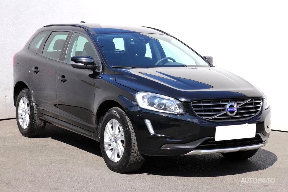 Volvo XC60, 2017 - celkový pohled