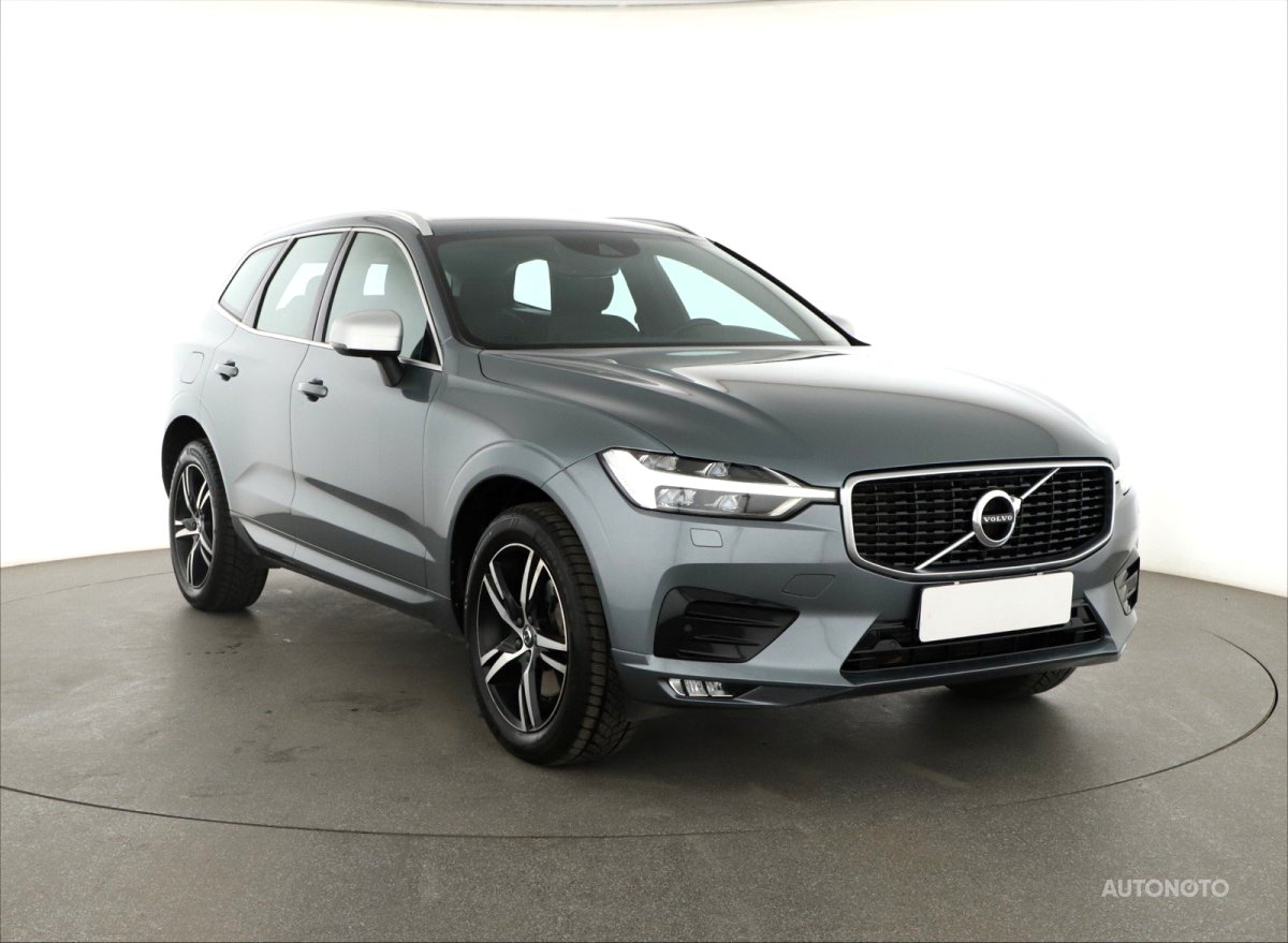 Volvo XC60, 2018 - celkový pohled