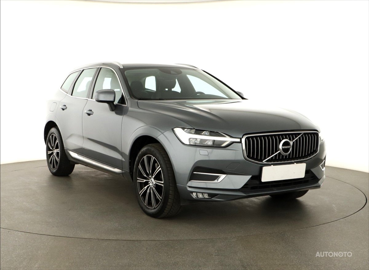 Volvo XC60, 2017 - celkový pohled