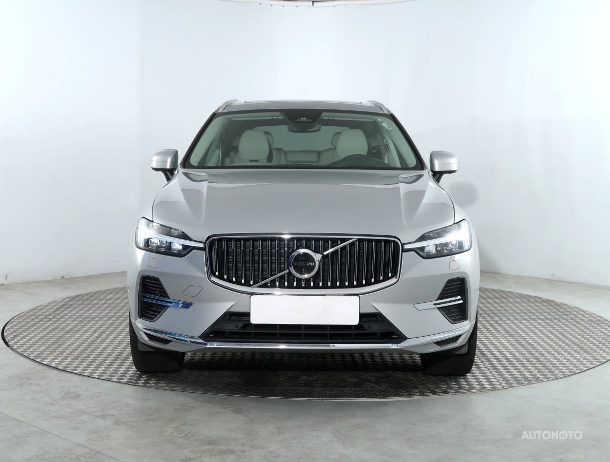 Volvo XC60, 2023 - pohled č. 2