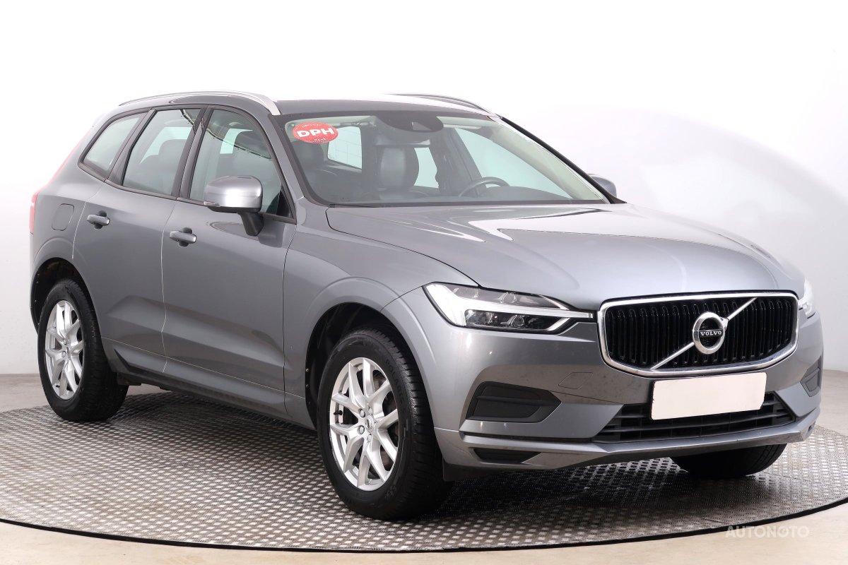 Volvo XC60, 2018 - celkový pohled