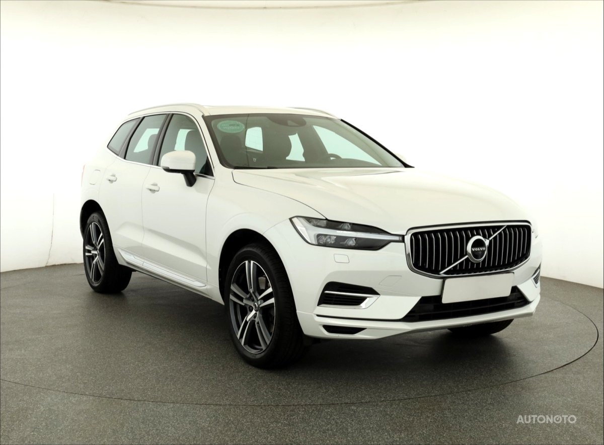 Volvo XC60, 2021 - celkový pohled