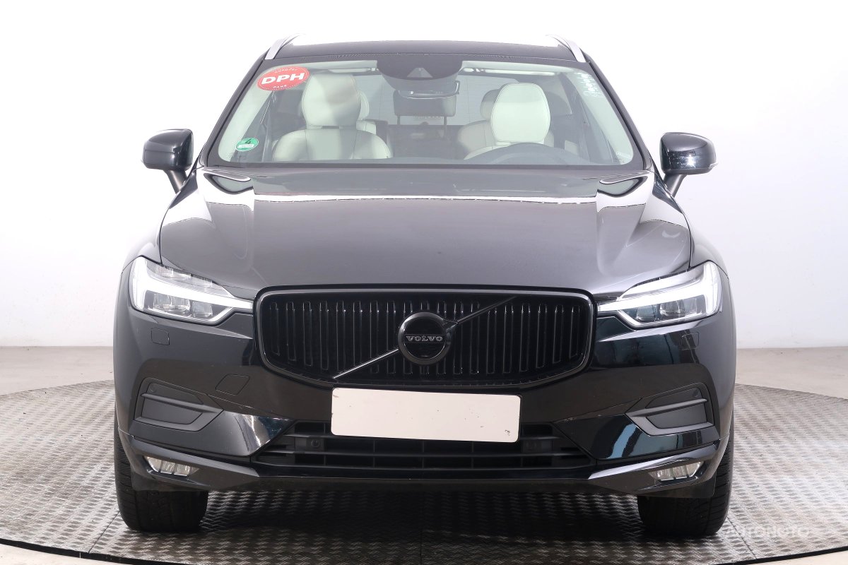 Volvo XC60, 2019 - pohled č. 2