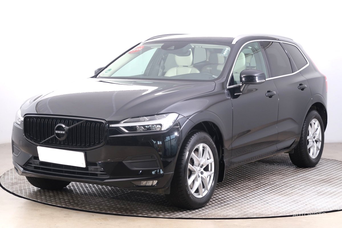 Volvo XC60, 2019 - pohled č. 3