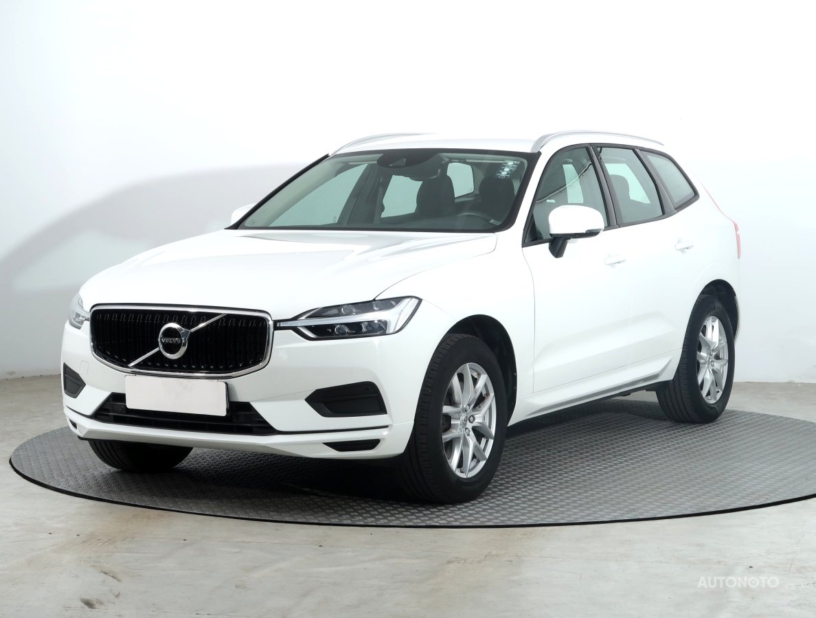 Volvo XC60, 2019 - pohled č. 3
