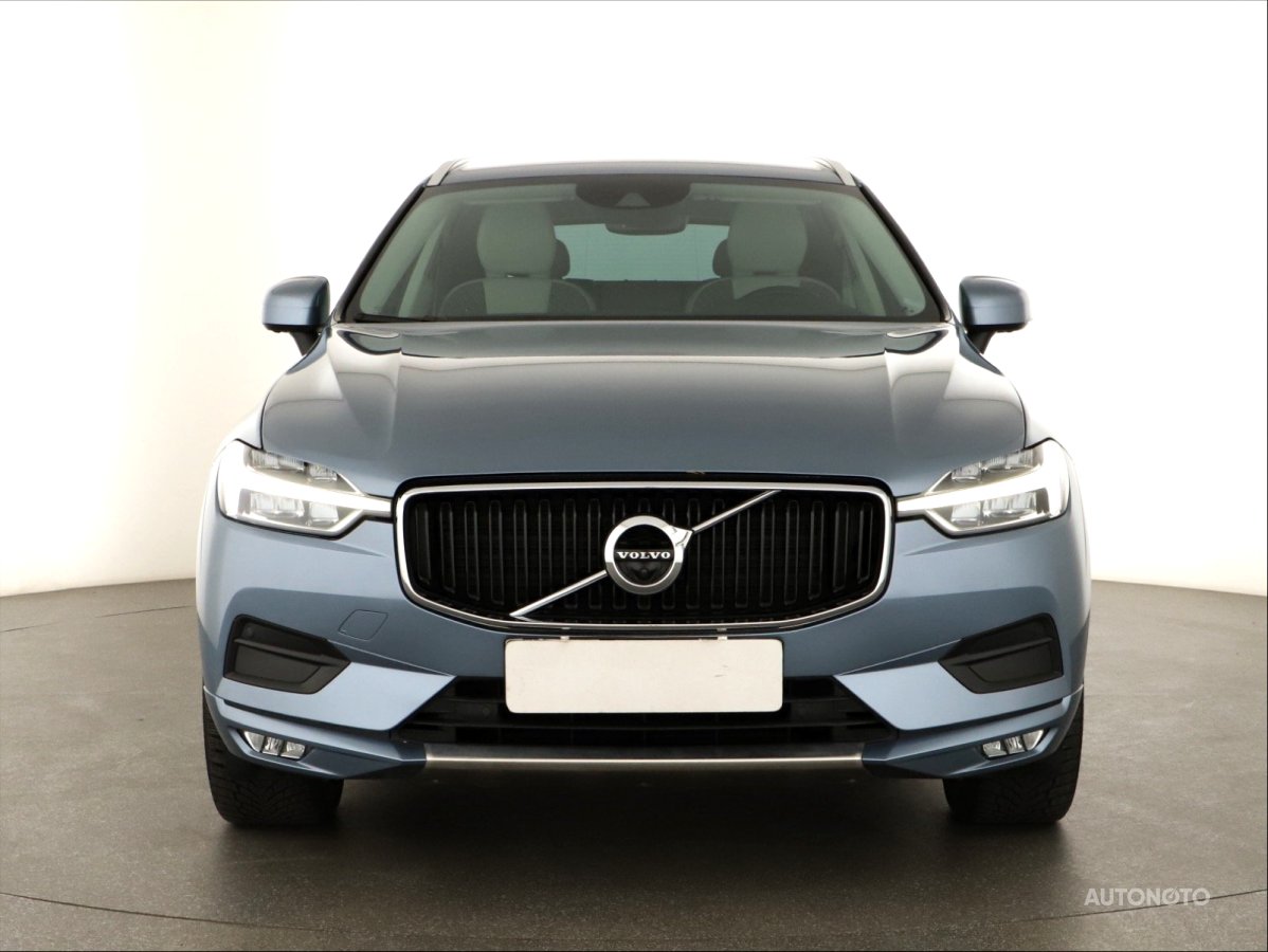 Volvo XC60, 2019 - pohled č. 2