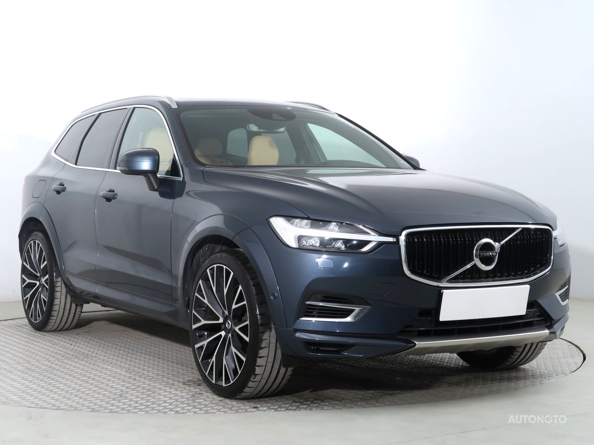 Volvo XC60, 2020 - celkový pohled