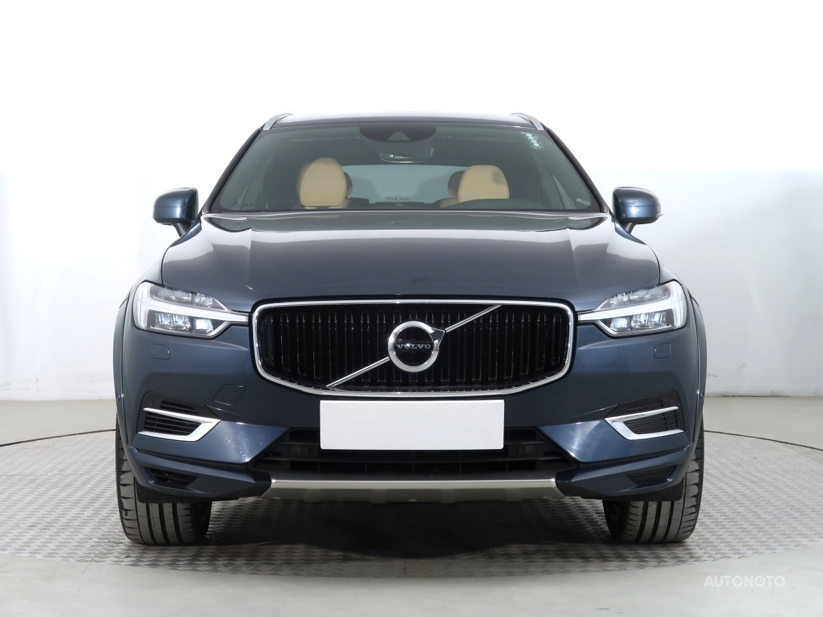 Volvo XC60, 2020 - pohled č. 2