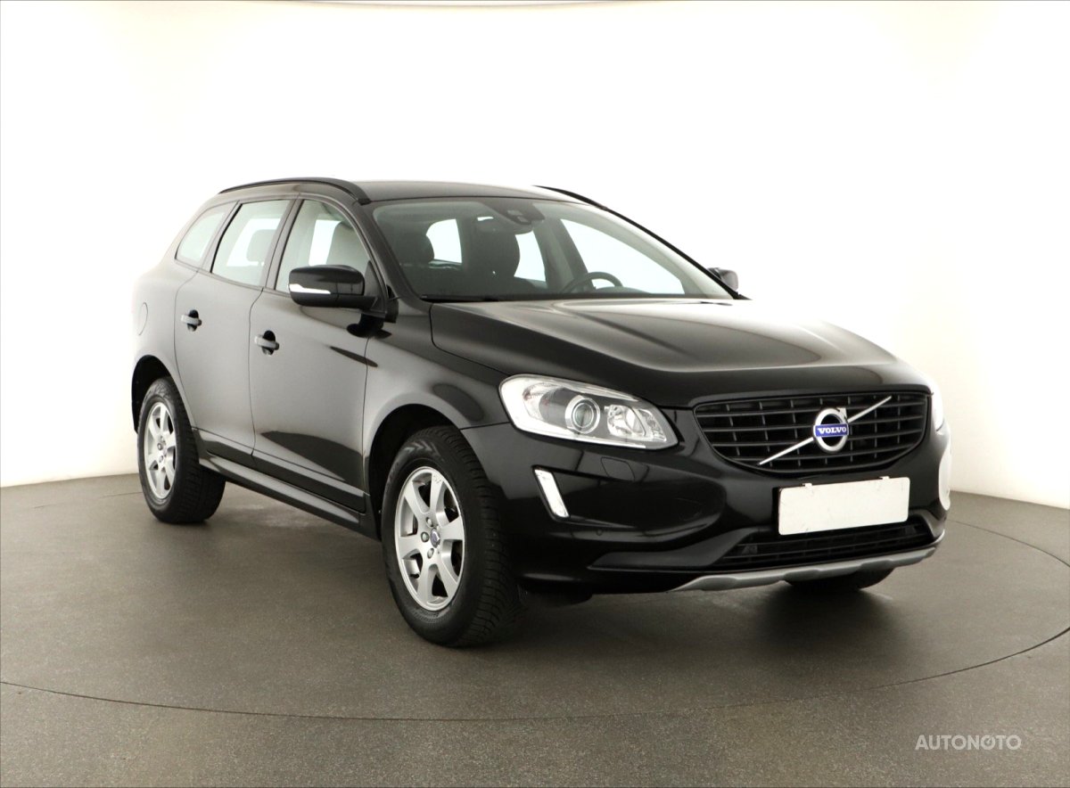 Volvo XC60, 2016 - celkový pohled