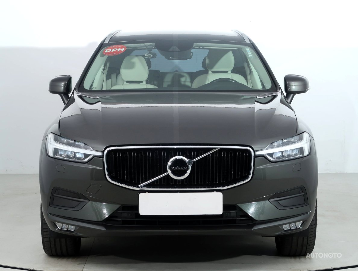 Volvo XC60, 2018 - pohled č. 2