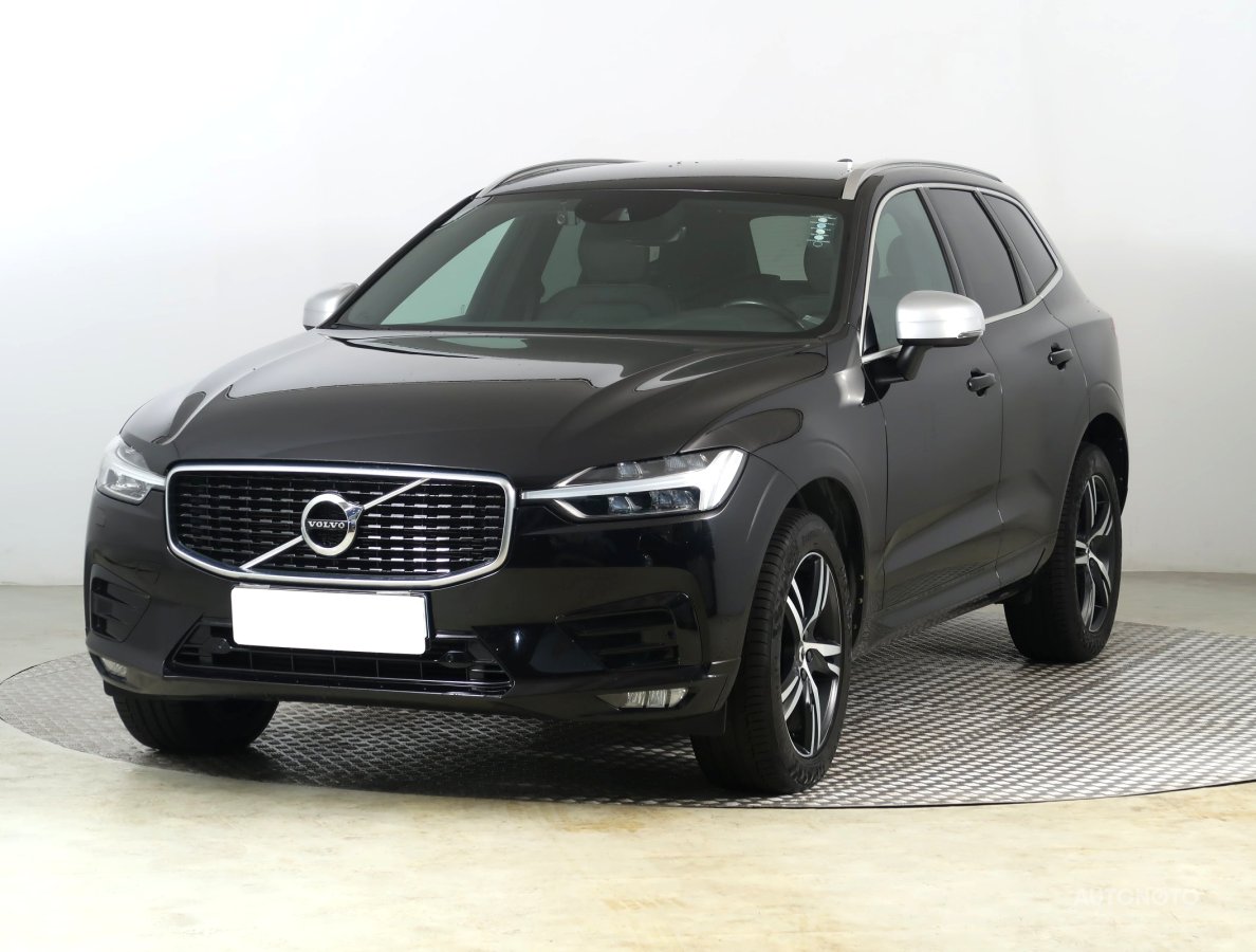 Volvo XC60, 2019 - pohled č. 3