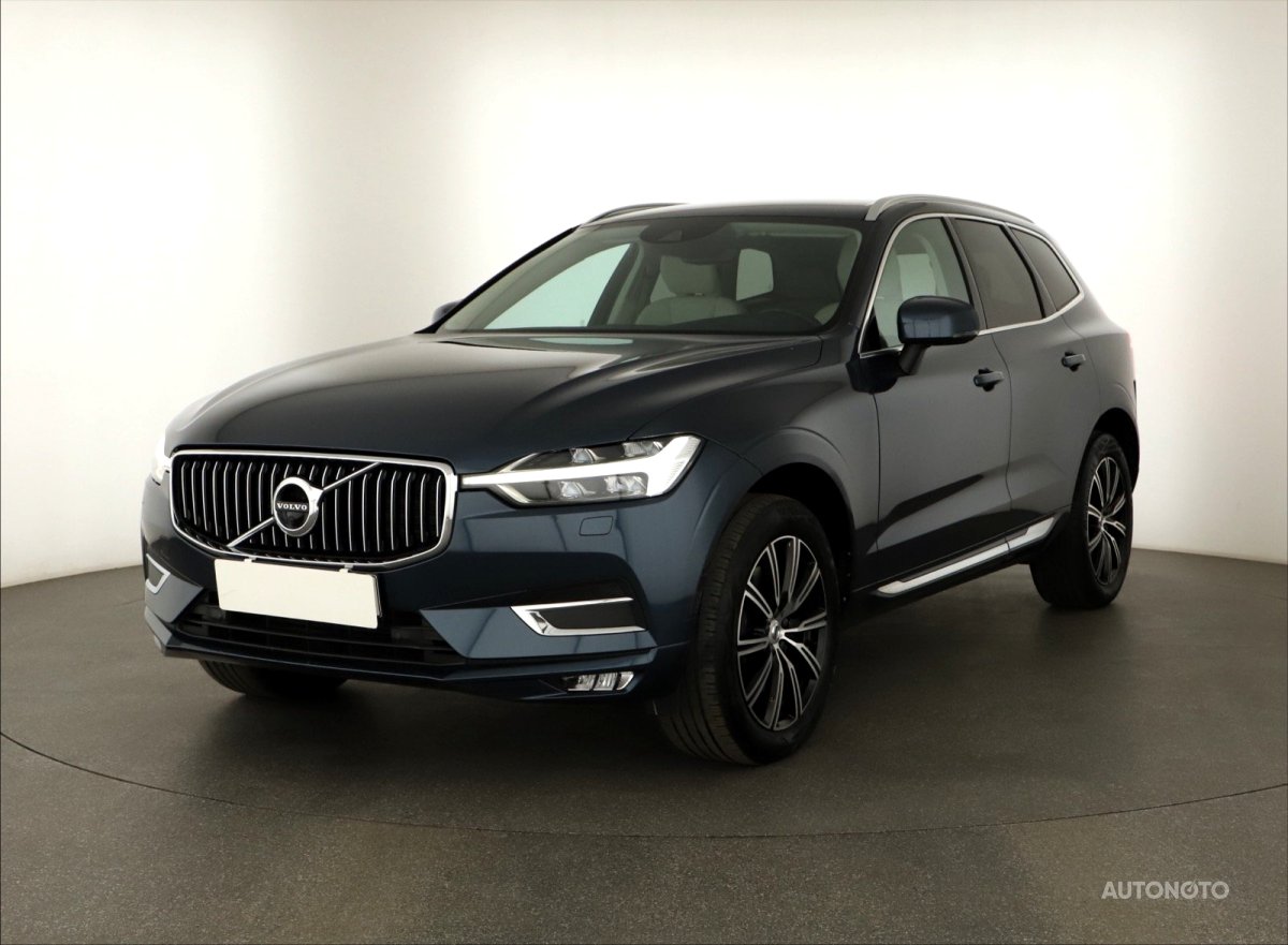 Volvo XC60, 2020 - pohled č. 3