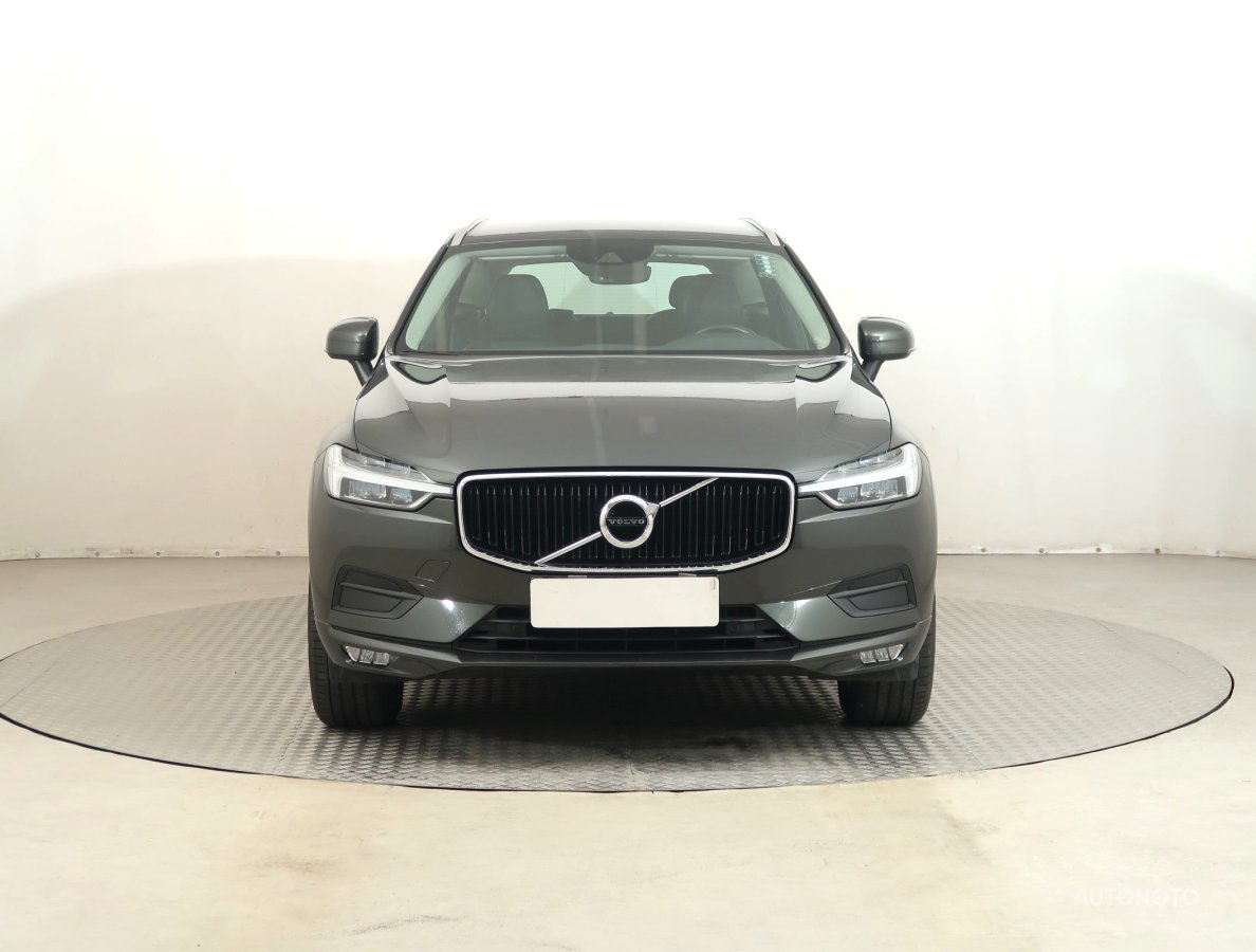 Volvo XC60, 2019 - pohled č. 2