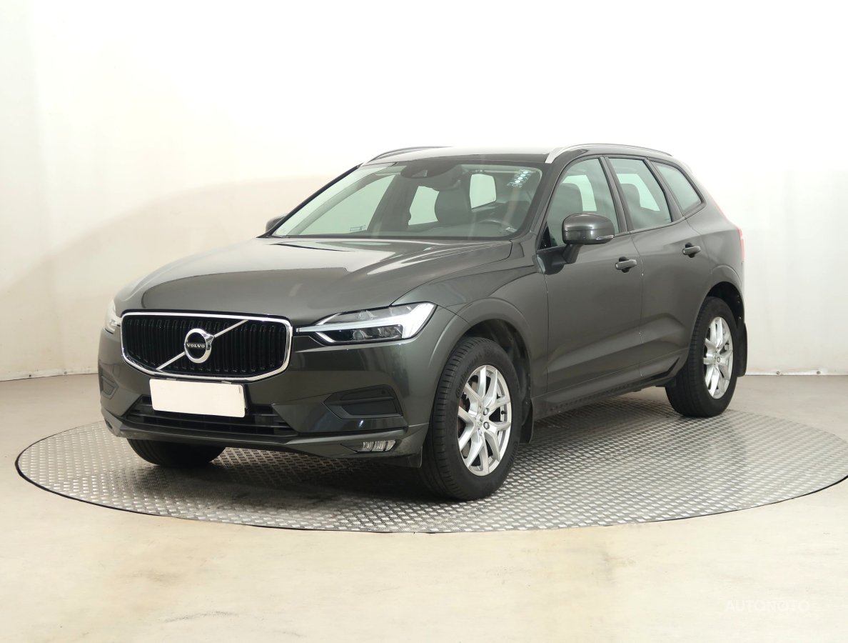 Volvo XC60, 2019 - pohled č. 3
