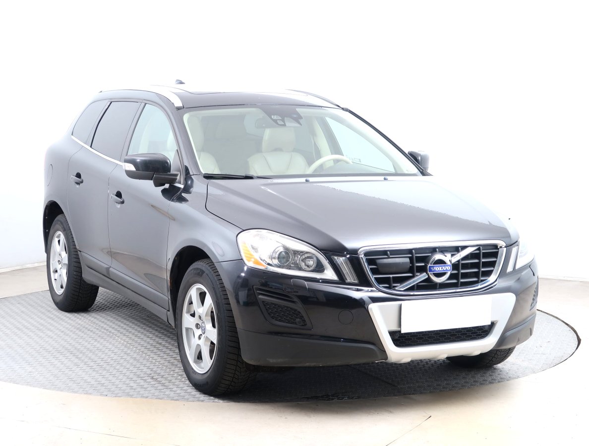 Volvo XC60, 2011 - celkový pohled