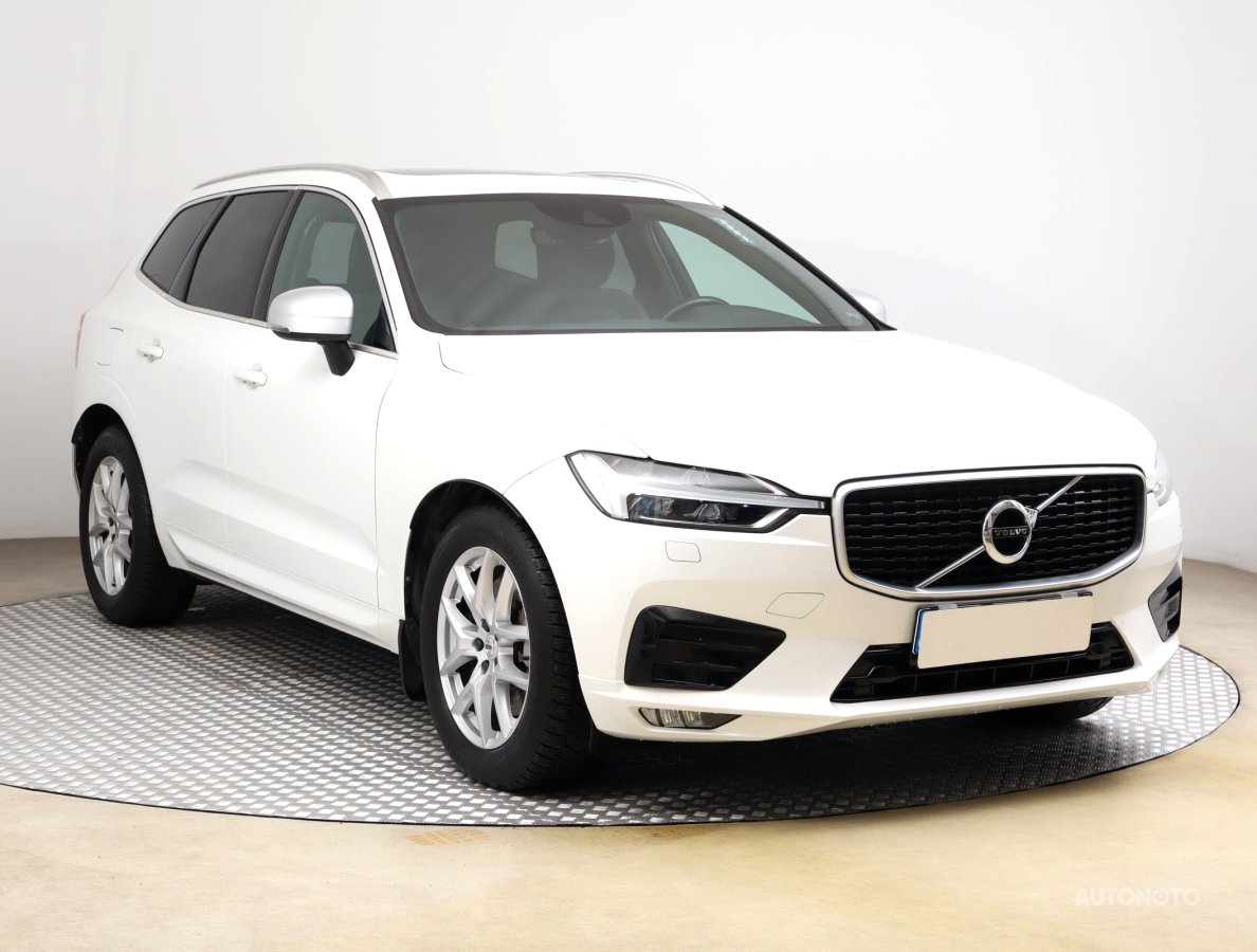 Volvo XC60, 2018 - celkový pohled