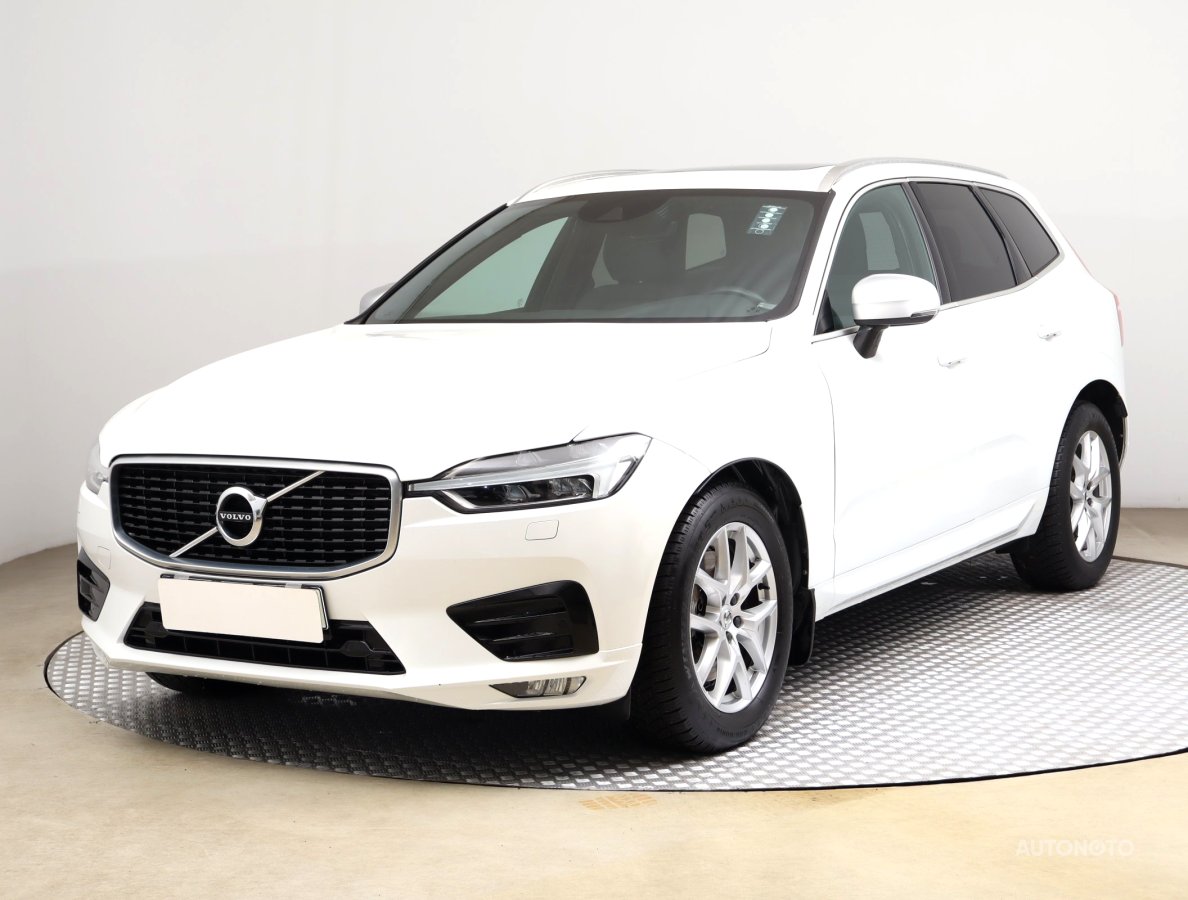 Volvo XC60, 2018 - pohled č. 3
