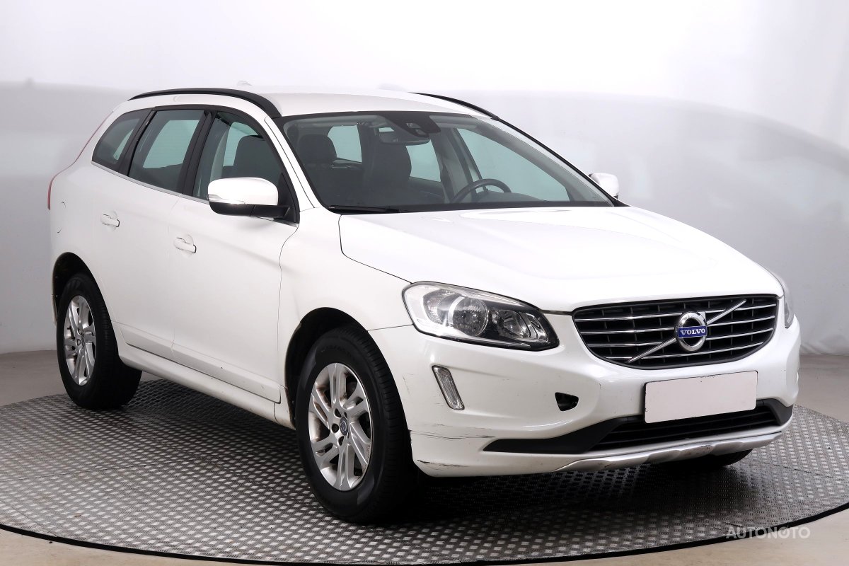 Volvo XC60, 2016 - celkový pohled
