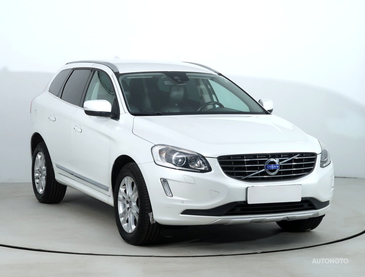 Volvo XC60, 2015 - celkový pohled
