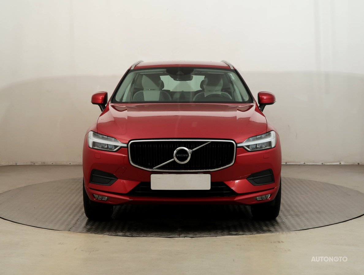 Volvo XC60, 2020 - pohled č. 2