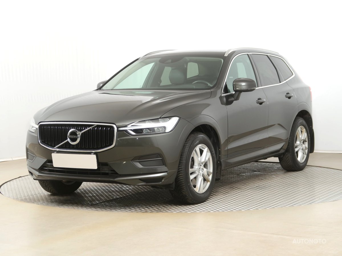 Volvo XC60, 2019 - pohled č. 3