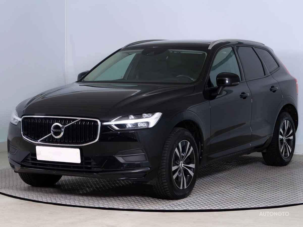 Volvo XC60, 2020 - pohled č. 3