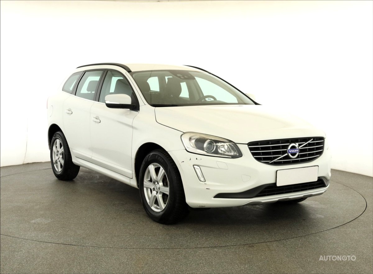 Volvo XC60, 2015 - celkový pohled