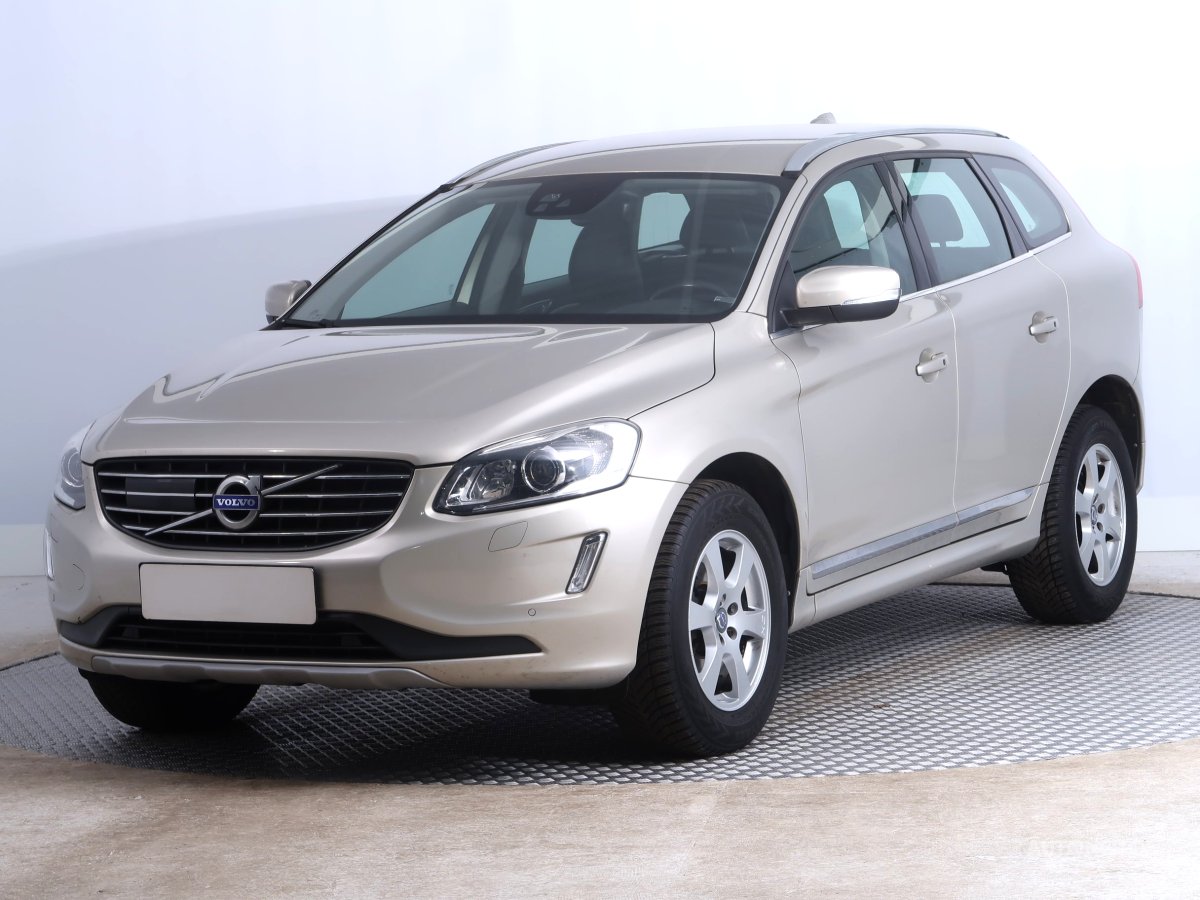 Volvo XC60, 2017 - pohled č. 3