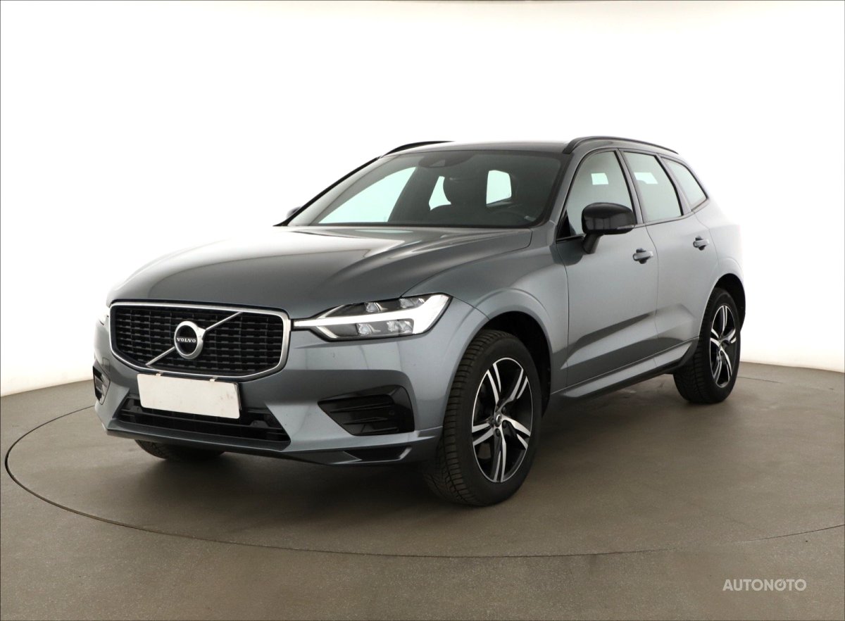 Volvo XC60, 2020 - pohled č. 3