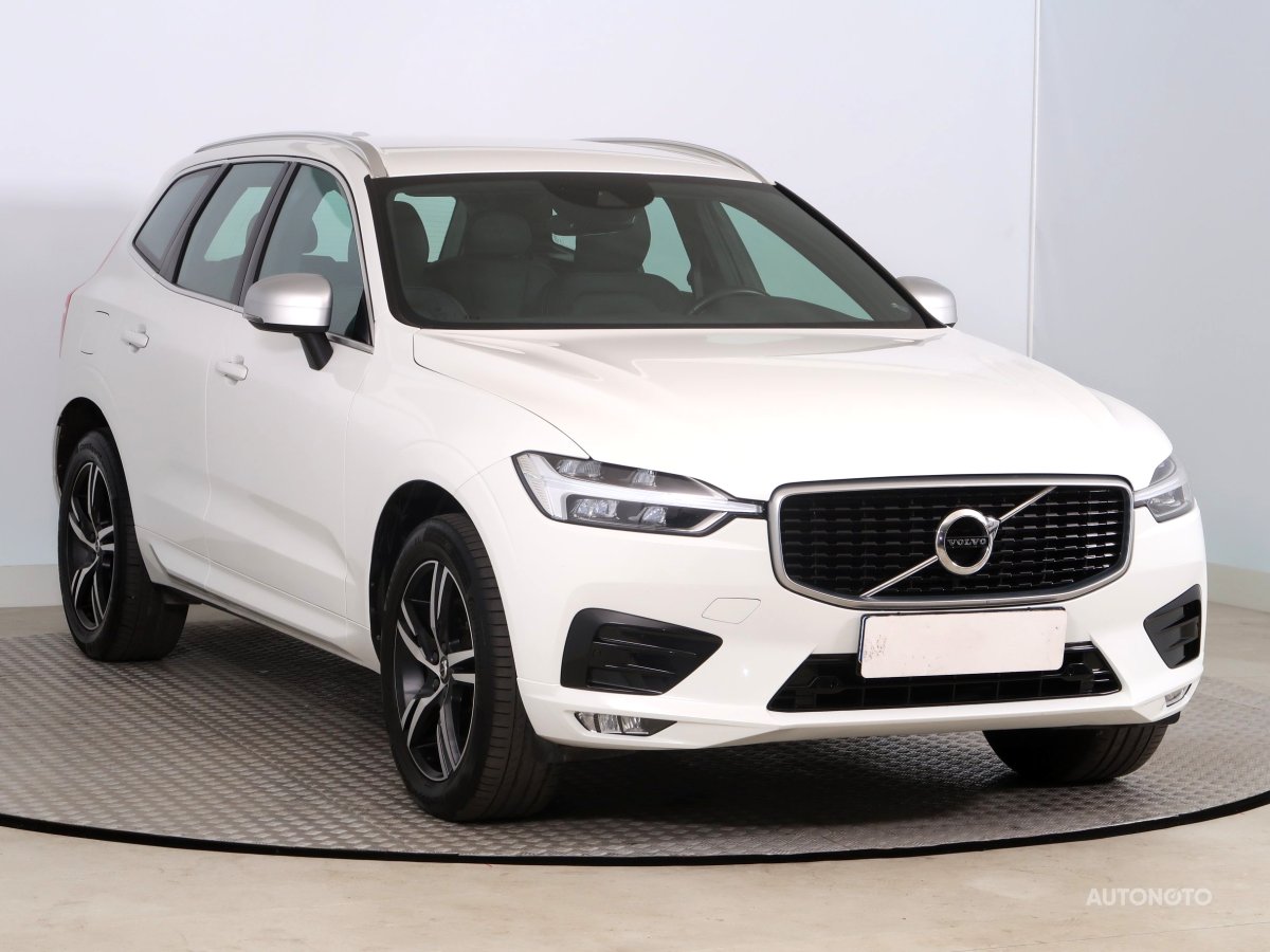Volvo XC60, 2018 - celkový pohled