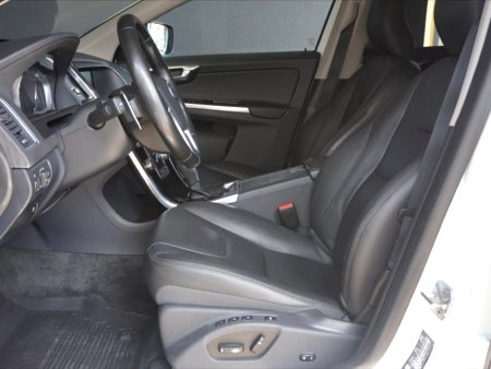 Volvo XC60, 2016 - pohled č. 10
