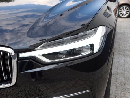 Volvo XC60, 2018 - pohled č. 10