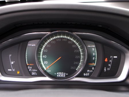 Volvo XC60, 2016 - pohled č. 10