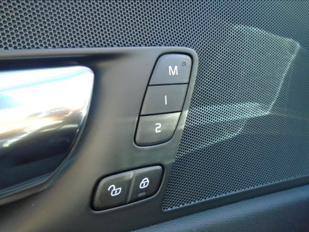 Volvo XC60, 2019 - pohled č. 10