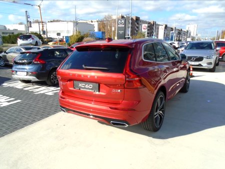Volvo XC60, 2019 - pohled č. 2