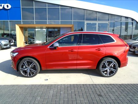 Volvo XC60, 2019 - pohled č. 3