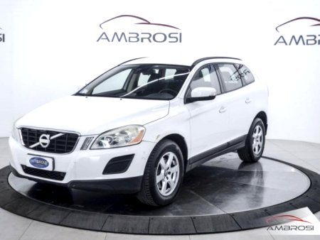 Volvo XC60 2,4D4 Kinetic Geartronic DPH