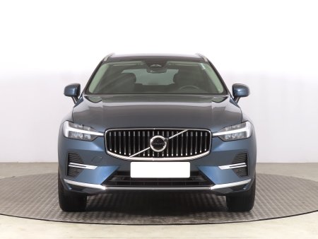 Volvo XC60, 2023 - pohled č. 2