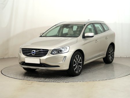 Volvo XC60, 2017 - pohled č. 3