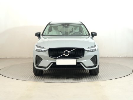 Volvo XC60, 2024 - pohled č. 2