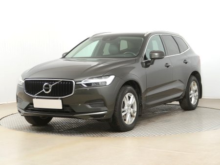 Volvo XC60, 2019 - pohled č. 3