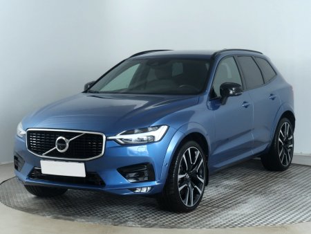 Volvo XC60, 2020 - pohled č. 3