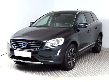 Volvo XC60, 2017 - pohled č. 3