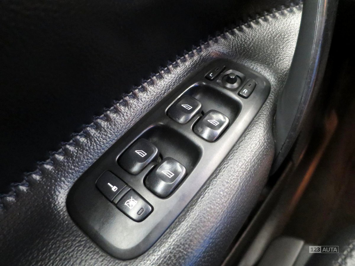 Volvo XC70, 2003 - pohled č. 18