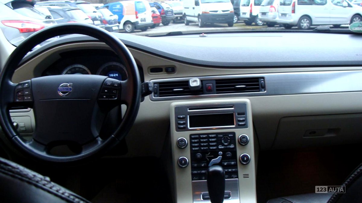 Volvo XC70, 2009 - pohled č. 10